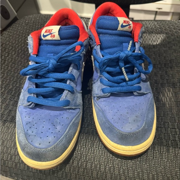 Nike SB Dunk Low Eric Koston
Size 10.5 used. No box. - Picture 5 of 7